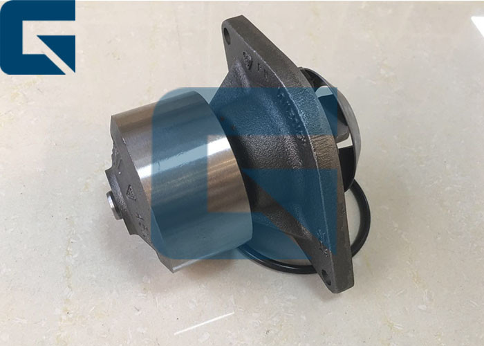 PC2006 PC2206 6D102 Engine Water Pump 6735611101 Komatsu Excavator