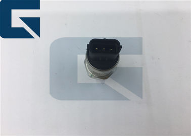 Excavator High Pressure Sensor 7223203 KM16-S13 49MPa For Hitachi EX200-2 EX200-3