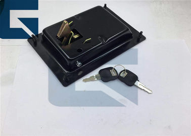  E320D2 Excavator Accessories Door Side Lock , Engine Hood Lock